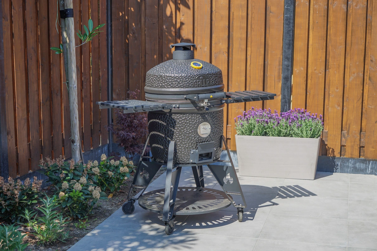 GRLLR Ember PRO 23 Shiny Black Kamado BBQ Glanzend Zwart - afbeelding 6