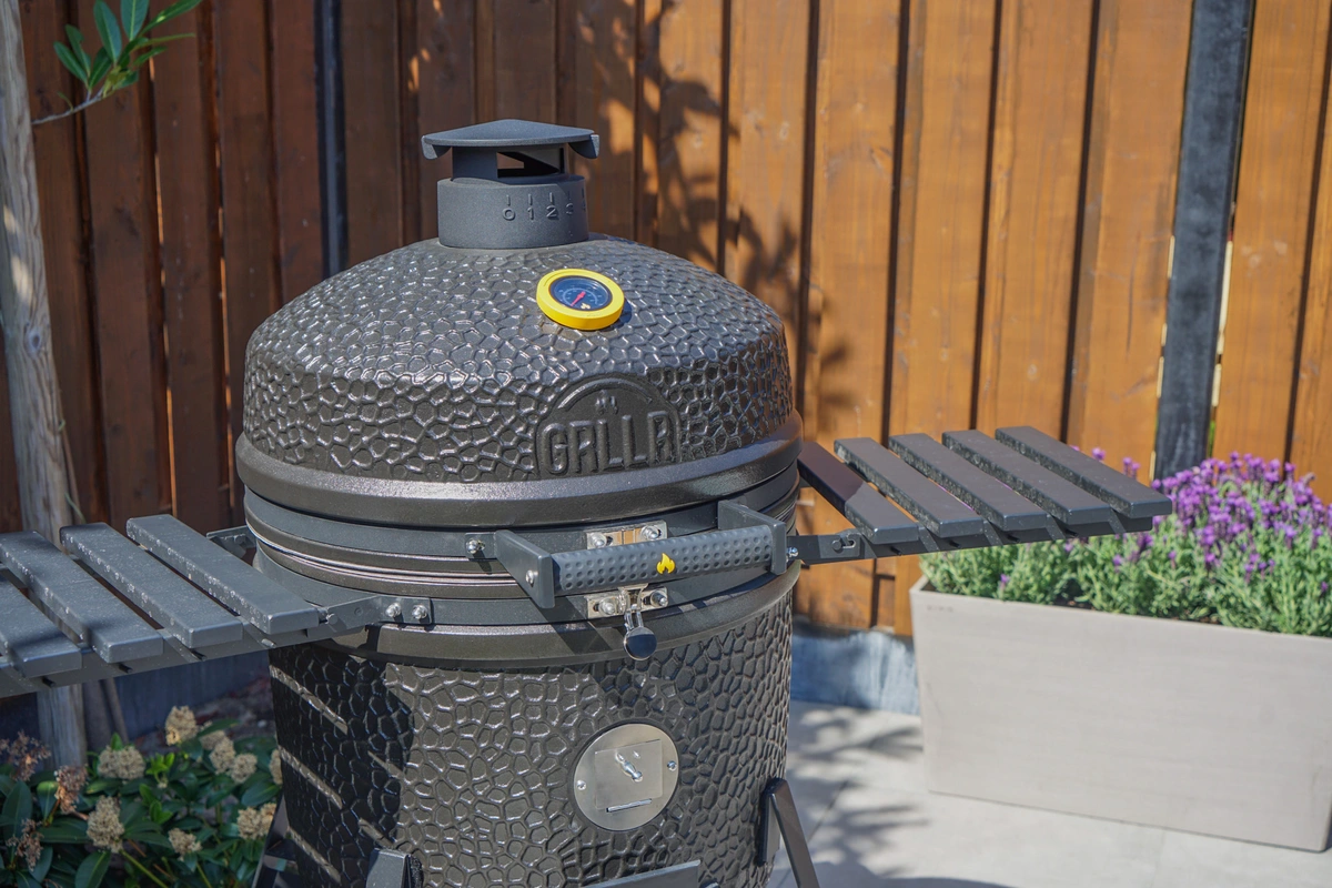 GRLLR Ember PRO 23 Shiny Black Kamado BBQ Glanzend Zwart - afbeelding 7