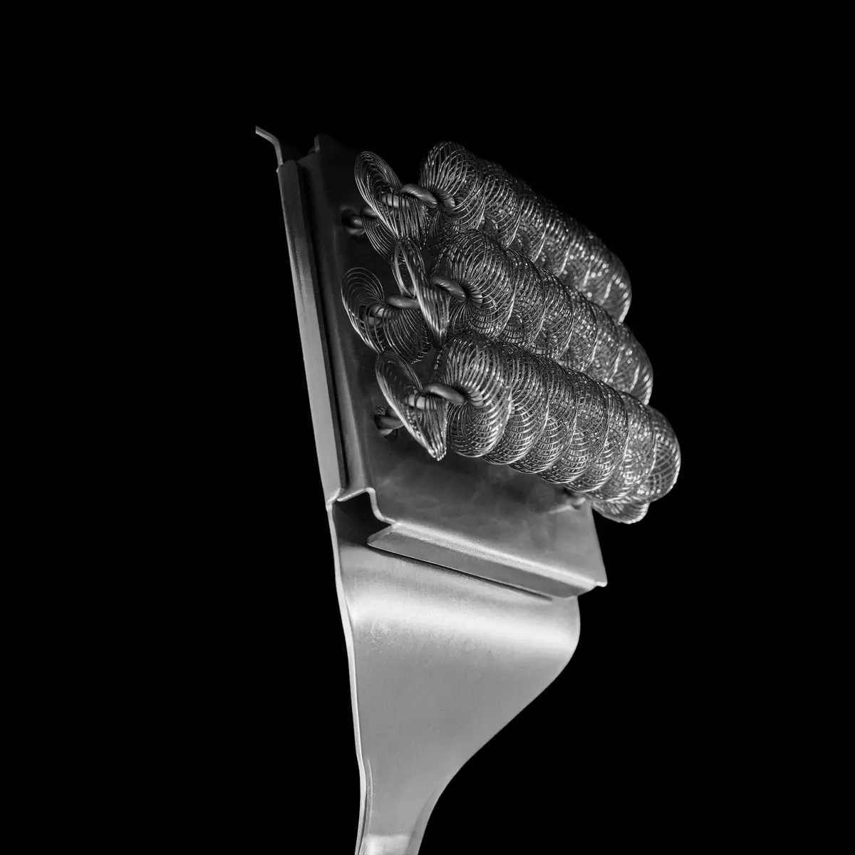 Kamado Joe Grill Tools - Grill Cleaning Brush with Scraper detail, Kamado Joe, bbqkopen.nl