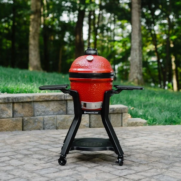 Kamado Joe Jr Celebration Pack sfeer, Kamado Joe, BBQkopen.nl