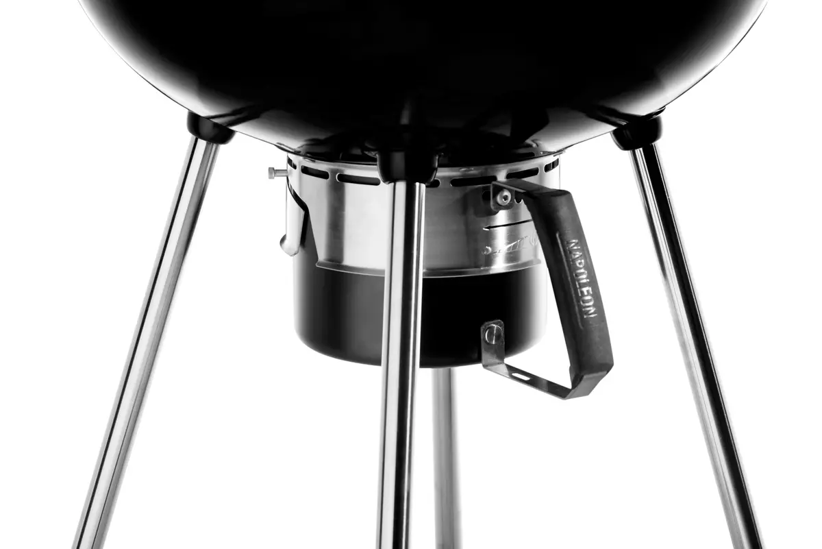 Napoleon Pro Houtskool Kettle Ø 57 cm PRO22K-LEG-2 onderkant, Napoleon, BBQkopen