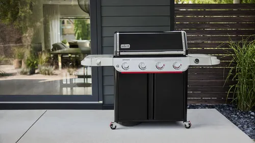 Genesis E-435 sfeerfoto, Weber, BBQkopen.nl