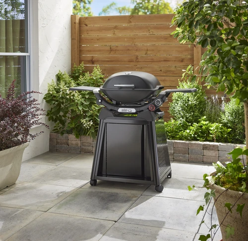 Weber Q2800N+ with Permanent Cart sfeer, Weber, BBQkopen.nl