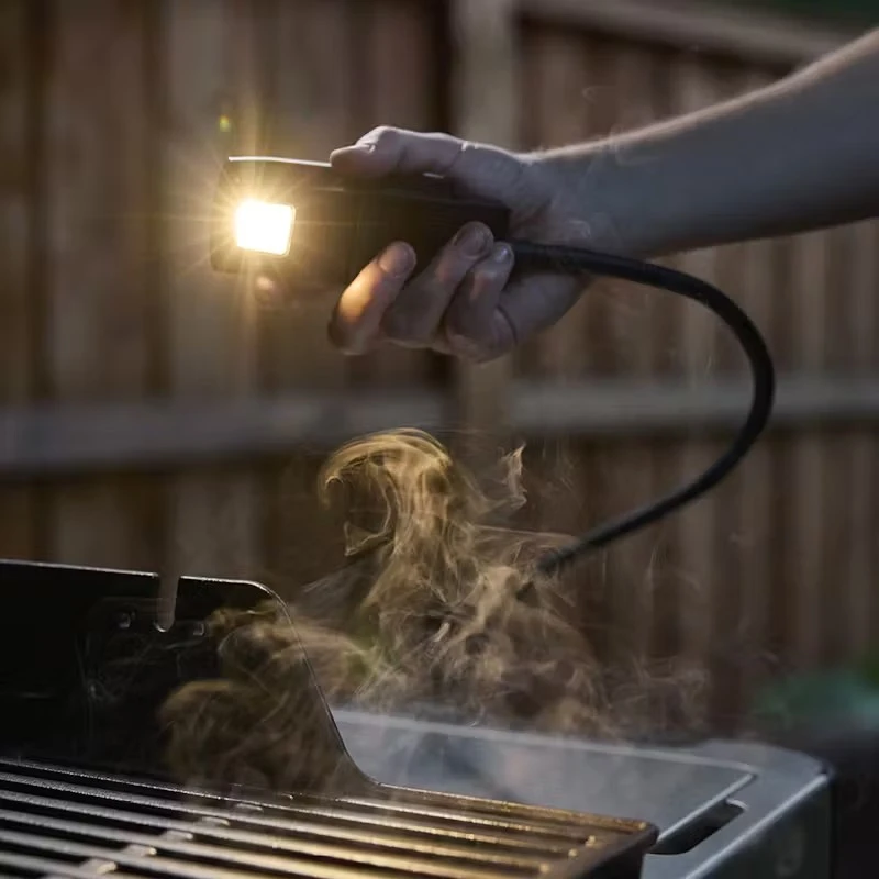 Weber Works Flex Light Snap On - Sfeerbeeld, Weber, BBQkopen